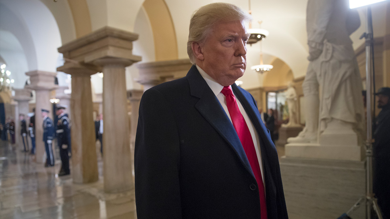 Μετά το «πειραγμένο» βίντεο, ο Τραμπ απαιτεί συγγνώμη και απόσυρση του ντοκιμαντέρ από το BBC - Απειλεί με αγωγή 1 δισ. Δολαρίων