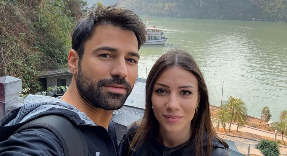 Αντρέας Γεωργίου: Αποθανατίζει τη Σιμώνη με την κόρη τους σε ένα γλυκό οικογενειακό στιγμιότυπο