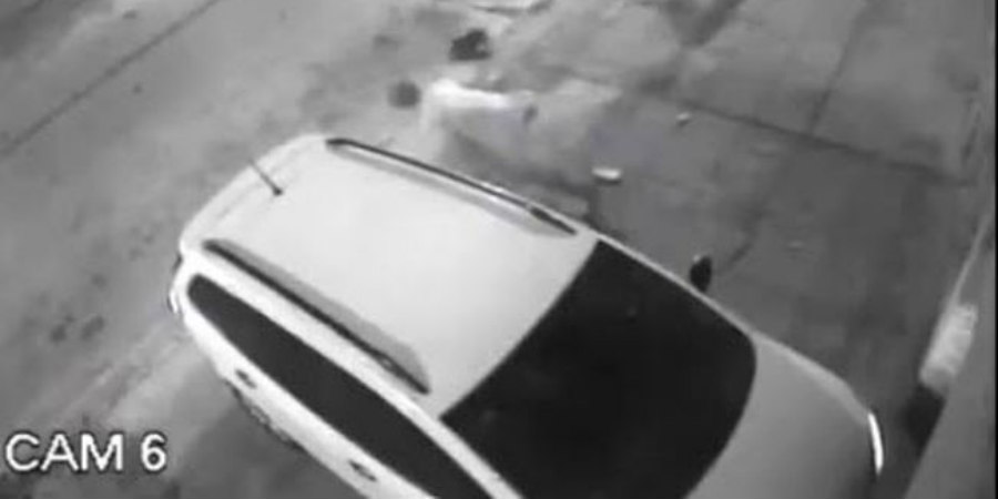 Ο πιο άχρηστος κλέφτης αυτοκινήτου - Τηλεφώνησε στην Αστυνομία να τον απεγκλωβίσει από κλεμμένο όχημα 