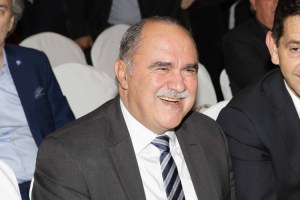 Επιβεβαίωσε τον «Αιχμηρό» ο νέος πρόεδρος του ΚΟΑ – Πήρε θέση για ΚΑΡΤΑ και γήπεδο Λεμεσού
