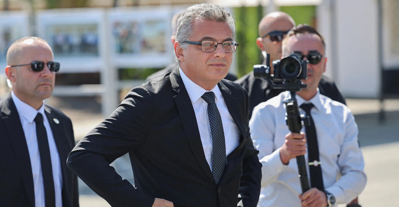 Αναβάλλεται η επίσκεψη Ερχιουρμάν στην Άγκυρα – Ποιο πρόβλημα υγείας αντιμετωπίζει