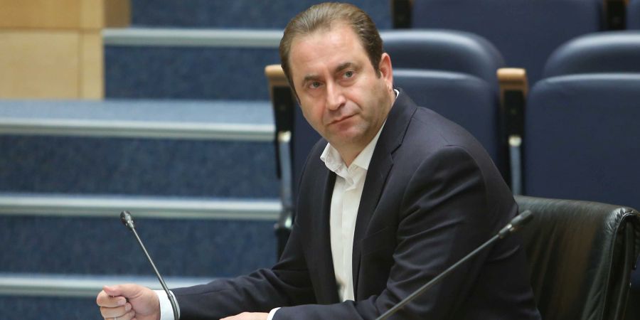 Γ. Λουκαϊδης: «Τα κοινοβούλια να έχουν λόγο στη προσφυγή σε δημοψήφισμα»