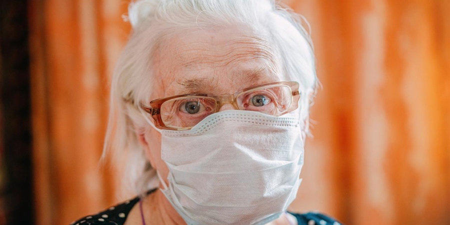 Κατάκοιτη 97χρονη νίκησε την CoViD - Πολύ σπάνια περίπτωση, λένε οι θεράποντες στο "Λαϊκό"