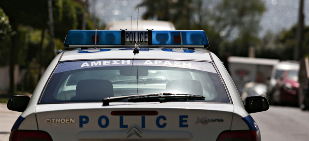 Μεθυσμένος οδηγός στη Θεσσαλονίκη παρέσυρε πεζή μετά από πρόσκρουση σε αυτοκίνητο