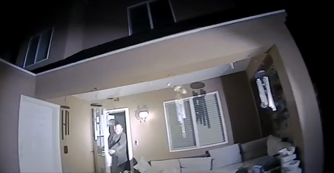 Τραγωδία στις ΗΠΑ: Αστυνομικοί χτύπησαν λάθος πόρτα και σκότωσαν τον ιδιοκτήτη του σπιτιού - Βίντεο