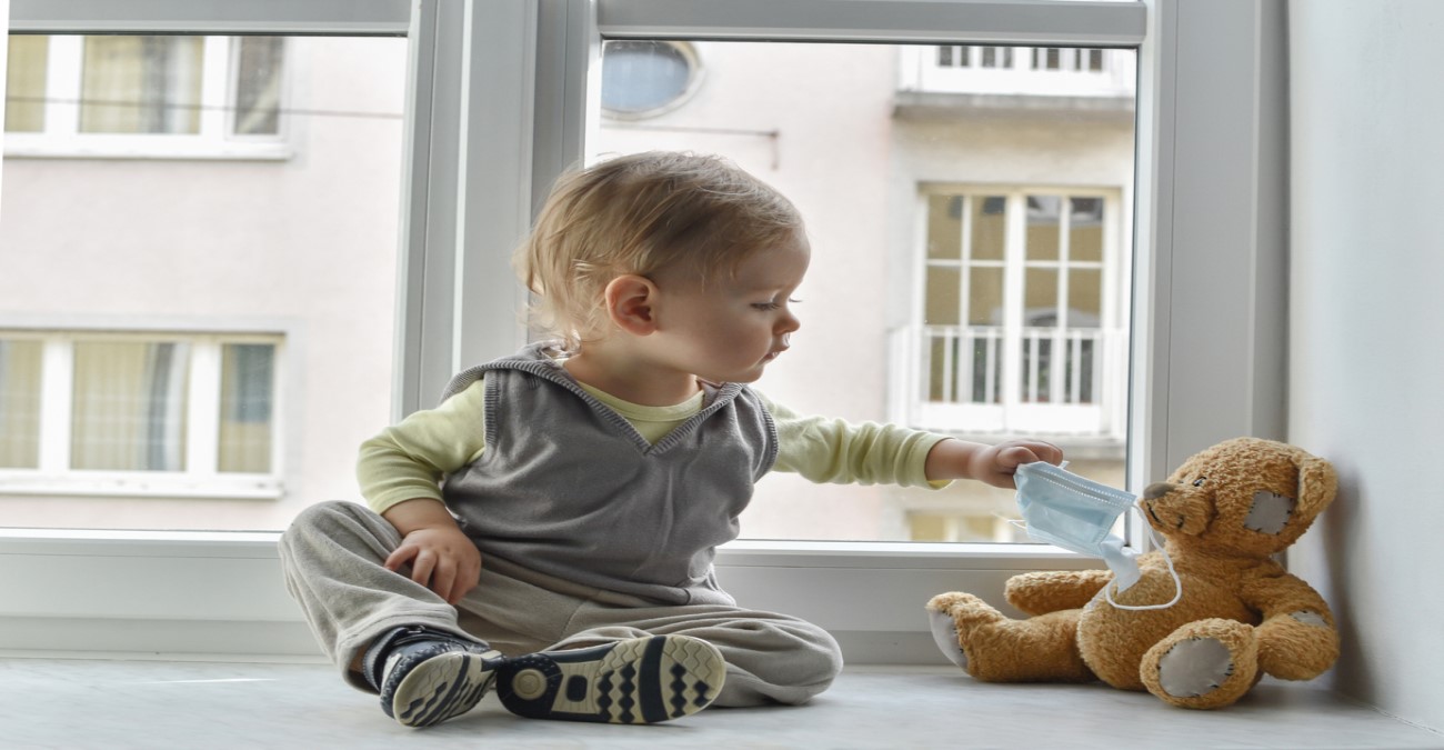 Πού υστερούν αναπτυξιακά τα μωρά της πανδημίας – Πόσο πρέπει να ανησυχήσουν οι γονείς