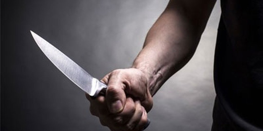 Τρόμος σε πολυκατοικία στη Λευκωσία - Μπούκαρε με μαχαίρι και πιρούνα και απειλούσε τους ένοικους 