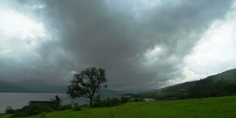 ΚΥΠΡΟΣ: Καταιγίδα και βροχές στο νησί – Πέφτει η θερμοκρασία