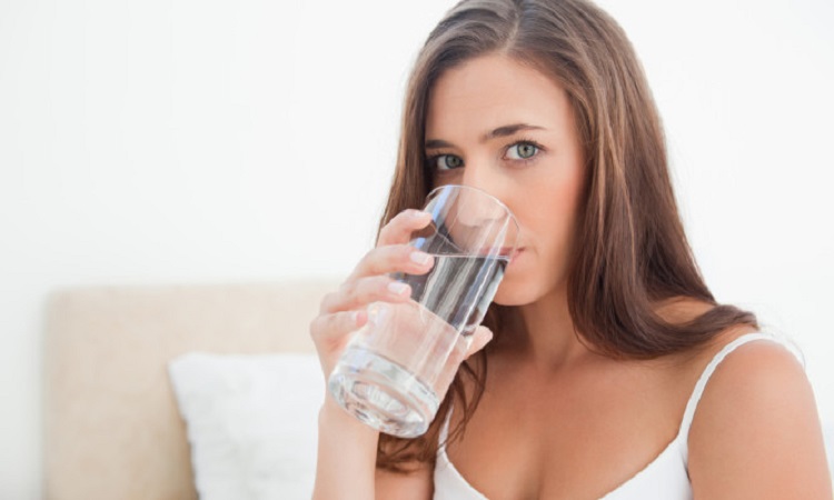 Ποια είναι τα σημάδια που μαρτυρούν ότι δεν πίνετε αρκετό νερό
