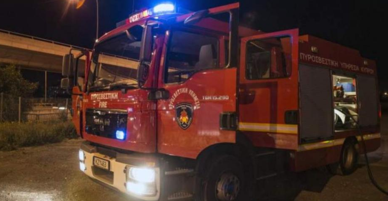 Πυρκαγιά σε εγκαταλελλειμένο κτίριο στην Έγκωμη - Σε συναγερμό η Πυροσβεστική