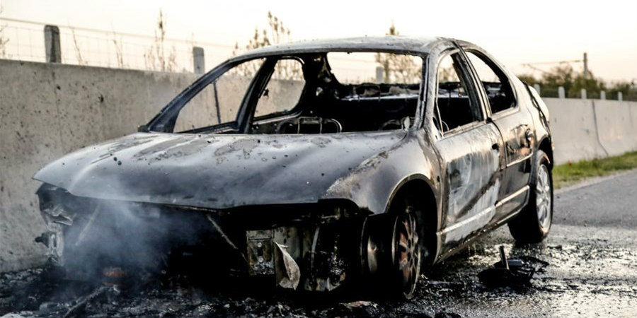 ΛΕΥΚΩΣΙΑ: Κάηκε όχημα - Ήταν σταθμευμένο σε κεντρική λεωφόρο 