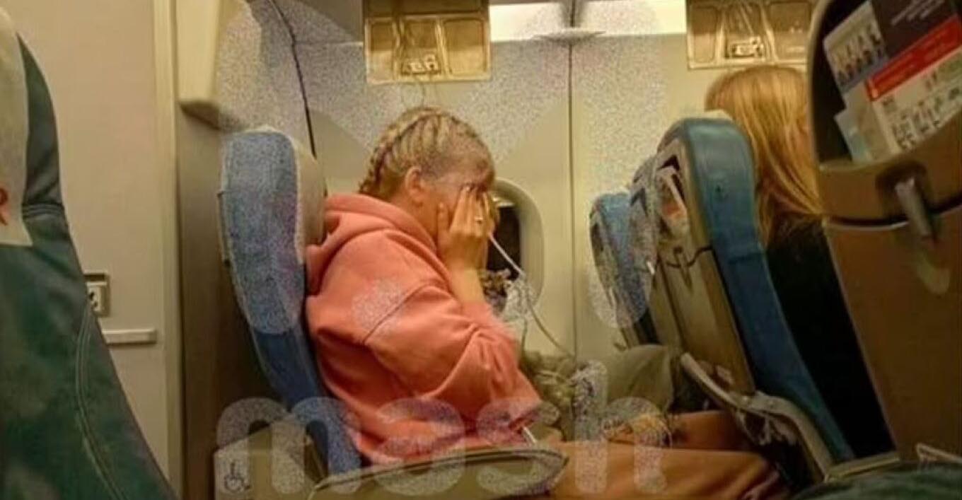 Πτήση τρόμου στη Ρωσία: Επιβάτες ουρλιάζουν και προσεύχονται - Δείτε βίντεο