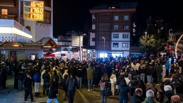 «Δεν μπορούσαμε να αναπνεύσουμε»: Συγκλονίζουν οι επιζήσαντες της τραγωδίας στο Κραν Μοντανά με δεκάδες νεκρούς, από τύχη γλίτωσαν πολλοί