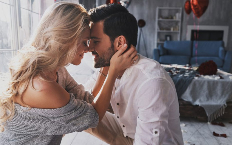 Ο έρωτας «εισβάλλει» στη ζωή δύο ζωδίων