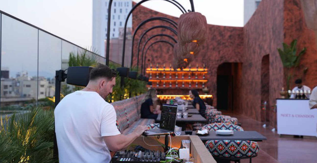 Το εντυπωσιακό rooftop bar στη Λευκωσία που κατεβάζει ρολά – Πότε θα πει «αντίο»