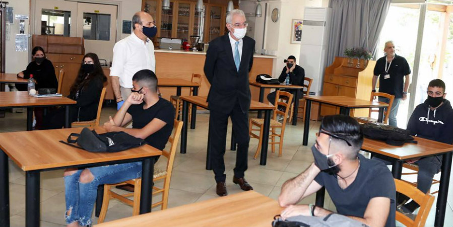 Κυπρος - Σχολεία: 8 εκπαιδευτικοί αρνήθηκαν να υποβληθούν σε rapid test - Τους απαγορεύθηκε η είσοδος
