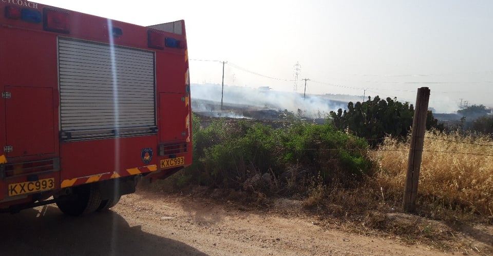 ΛΕΥΚΩΣΙΑ: Φωτιά στην περιοχή του ΣΟΠΑΖ -  ‘Γίνονται οι τελικές κατασβέσεις’ - Έκκληση απευθύνει η Πυροσβεστική Υπηρεσία