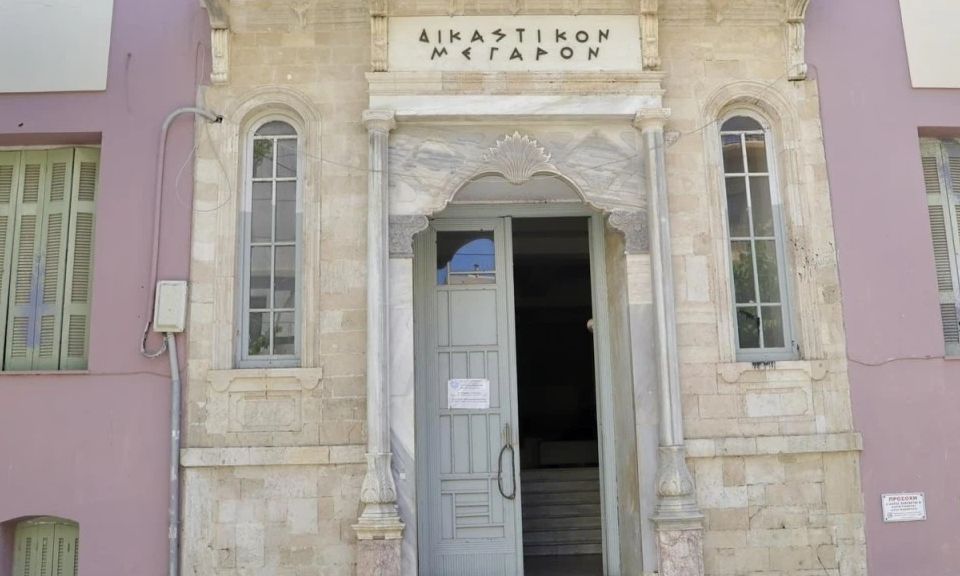 Ηράκλειο: Προφυλακίστηκε ο μποξέρ που πήγε από τη Γερμανία για να κακοποιήσει την πρώην του