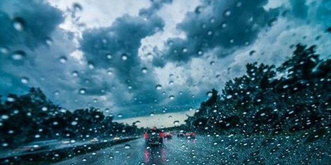 ΚΑΙΡΟΣ: Ισχυροί άνεμοι και βροχές στο μενού   