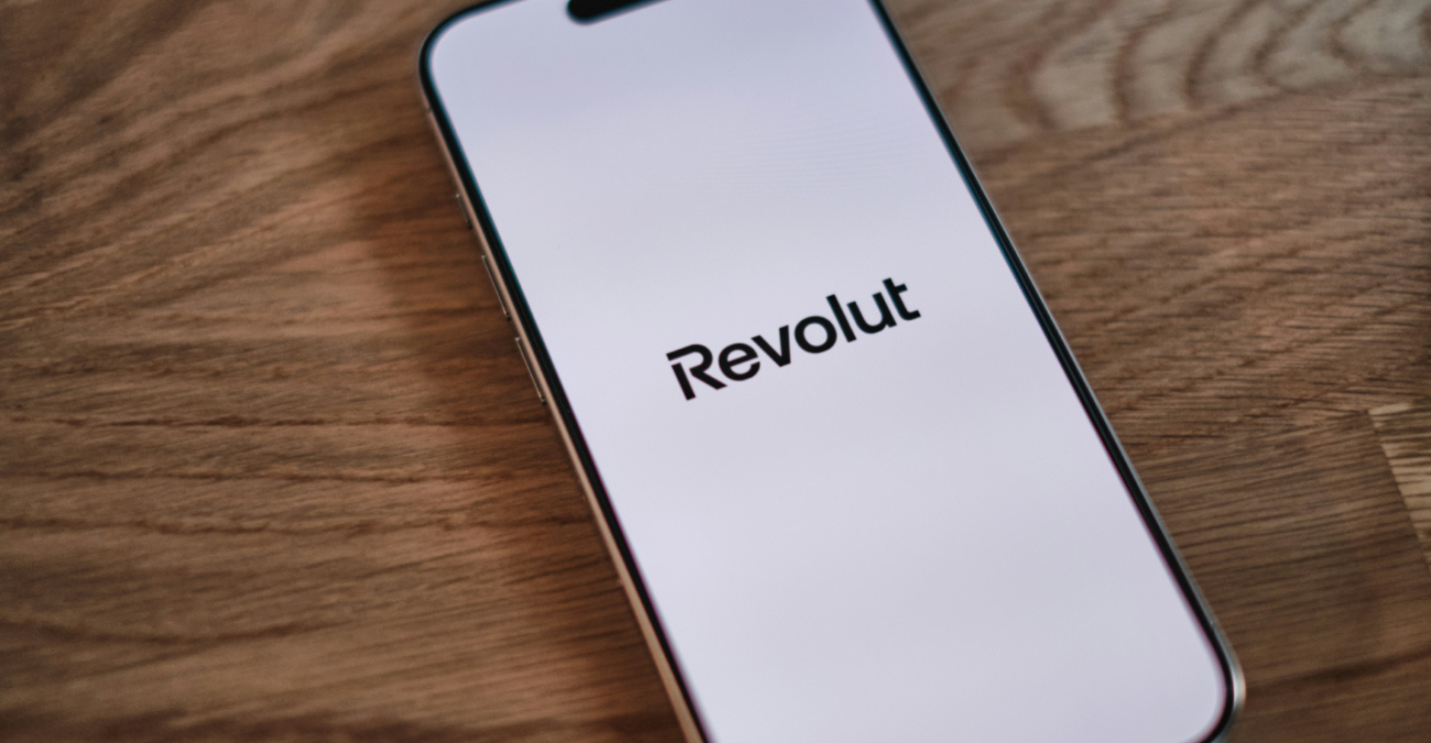 Έπεσε η Revolut: Προβλήματα στην Κύπρο και παγκοσμίως στην πρόσβαση στους λογαριασμούς 