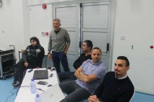 Μίλησαν σε μαθητές Σιμόν, Κωνσταντίνου, Χαραλαμπίδης για τη σημασία στήριξης της Εθνικής Κύπρου (ΒΙΝΤΕΟ-ΦΩΤΟΓΡΑΦΙΕΣ)