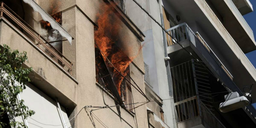 Απίστευτη τραγωδία στην Ελλάδα: Πέθανε από φωτιά στο διαμέρισμά της - Μόλις είχε γίνει… γιαγιά