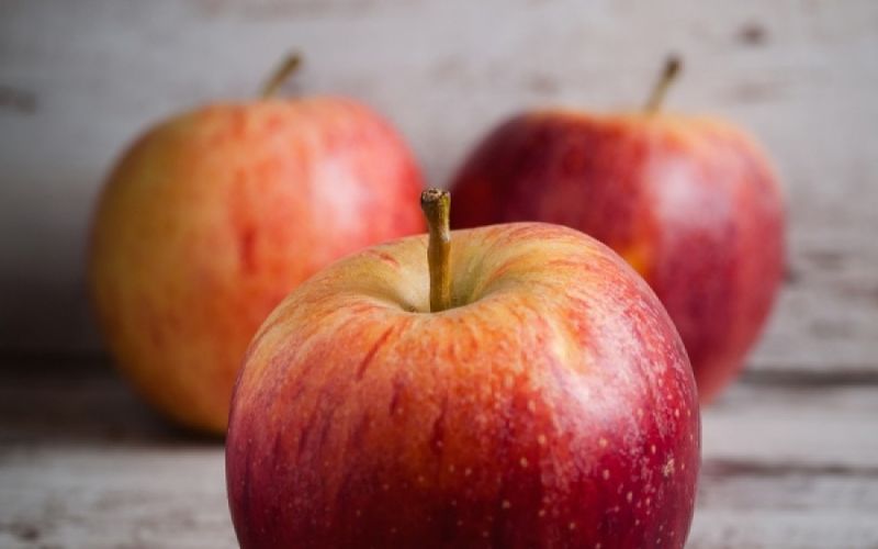 Τι θα συμβεί στο σώμα μας εάν τρώμε ένα μήλο την ημέρα