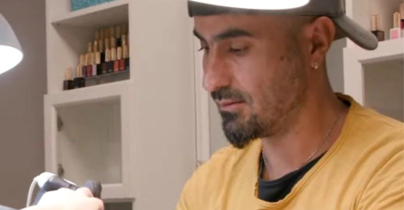 MasterChef: Ο διαγωνιζόμενος που έκλεισε το εστιατόριό του και ξεκίνησε να φτιάχνει νύχια
