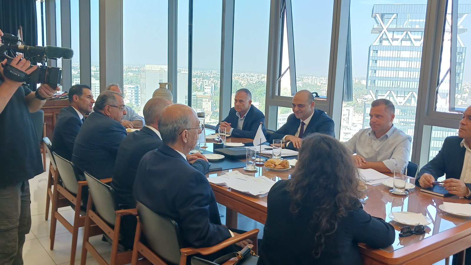 ΑΤΑ: Νέος κύκλος καθοριστικών επαφών, με προσδοκία τη μόνιμη συμφωνία - Βλέπουν Παναγιώτου και Κεραυνό οι εργοδότες