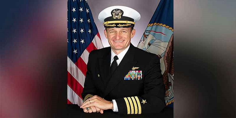 ΗΠΑ: Απαλλάχθηκε από τα καθήκοντα του ο πλοίαρχος που είχε προειδοποιήσει για τους ναύτες του που μολύνθηκαν από κορωνοϊό