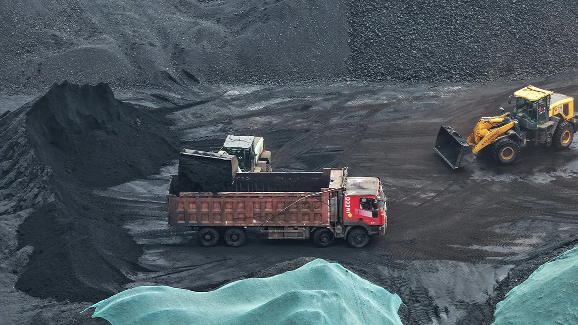 Διασώθηκαν οι 41 εργάτες που παγιδεύτηκαν σε ανθρακωρυχείο στην Ουκρανία