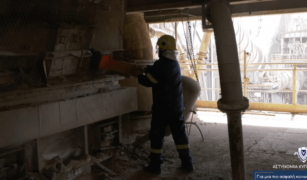 VIDEO: Εσύ το ήξερες; Έτσι καταστρέφονται τα ναρκωτικά που κατάσχονται από την Αστυνομία - Καρέ-καρέ η διαδικασία