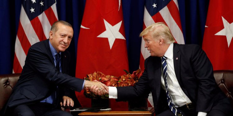 Bloomberg: Οι ΗΠΑ έχουν αποφασίσει τις κυρώσεις κατά της Τουρκίας για τους S-400