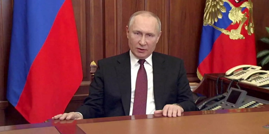 Βλαντίμιρ Πούτιν: Με 300 εκατ. σε κρυπτονομίσματα, μετρητά και δώρα χειραγωγούσε κόμματα και πολιτικούς