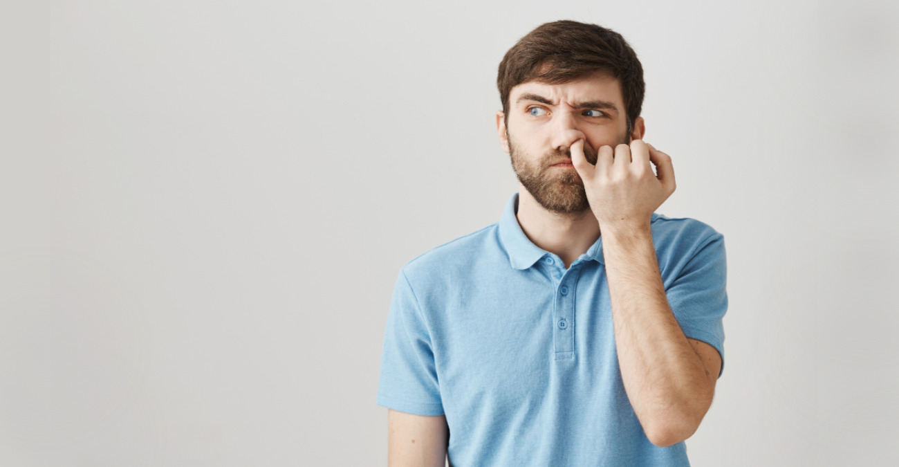 «Σκαλίζετε» τη μύτη σας; 3 σοβαροί λόγοι να σταματήσετε αμέσως