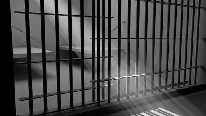 ΛΕΜΕΣΟΣ: Στο κελί για τέσσερις μέρες δύο άντρες και δύο γυναίκες- Προηγήθηκε έφοδος της Αστυνομίας