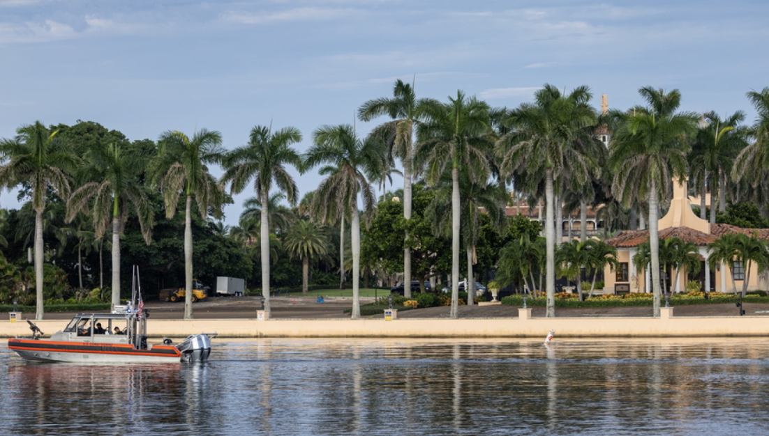 Συναγερμός στις ΗΠΑ: Νεκρός άνδρας που προσπάθησε να εισχωρήσει στην περίμετρο ασφαλείας του θέρετρου Μαρ-α-Λάγκο του Τραμπ
