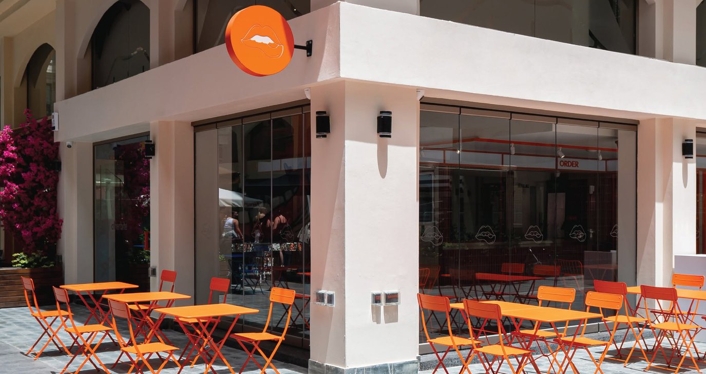 Νέα άφιξη έρχεται να ταράξει τα νερά στο street food - Πρωταγωνιστές τα premium burgers και το southern fried chicken - Δείτε φωτογραφίες