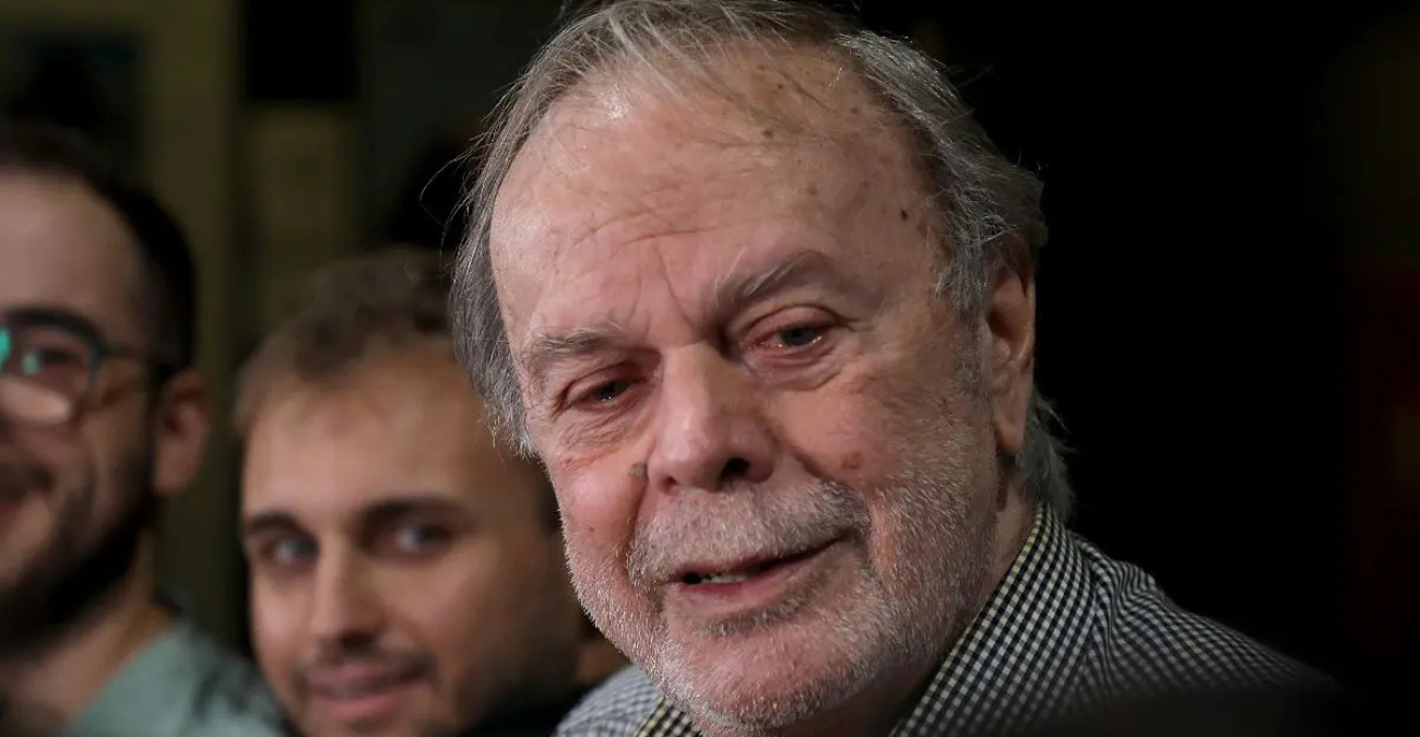 Χρήστος Πολίτης: Ένα μυστικό χρόνων βγαίνει στο φως – Τι έκανε με τα πνευματικά του δικαιώματα