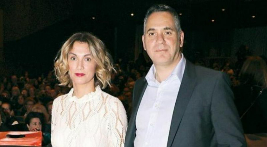 Γιώτα Παπαδοπούλου: Εύχεται στον σύζυγο της για την ονομαστική του γιορτή με μια οικογενειακή τους φωτογραφία