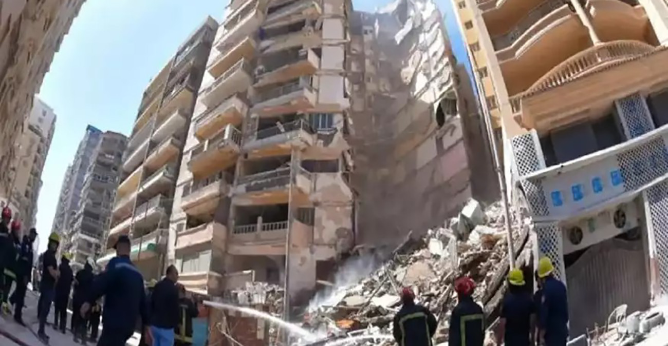 Συναγερμός στην Αίγυπτο: Κατέρρευσε κτίριο 13 ορόφων - Οι Αρχές ψάχνουν επιζώντες στα χαλάσματα