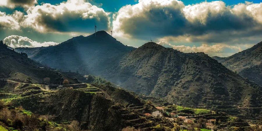 Καιρός: «Άκυρο» για βροχές σήμερα – Έρχεται πτώση θερμοκρασίας παρέα με βροχές και καταιγίδα – Δείτε πότε