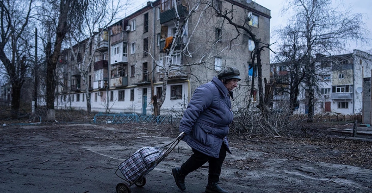 Σειρήνες ήχησαν στο Κίεβο καθώς η πόλη δεχόταν μία από τις μεγαλύτερες αεροπορικές επιθέσεις 