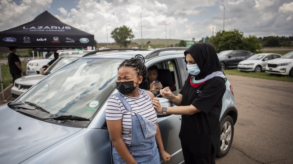 Συναγερμός στη Νότια Αφρική: Τα κρούσματα κορωνοϊού αυξήθηκαν κατά 50% και πλέον μέσα σε 24 ώρες