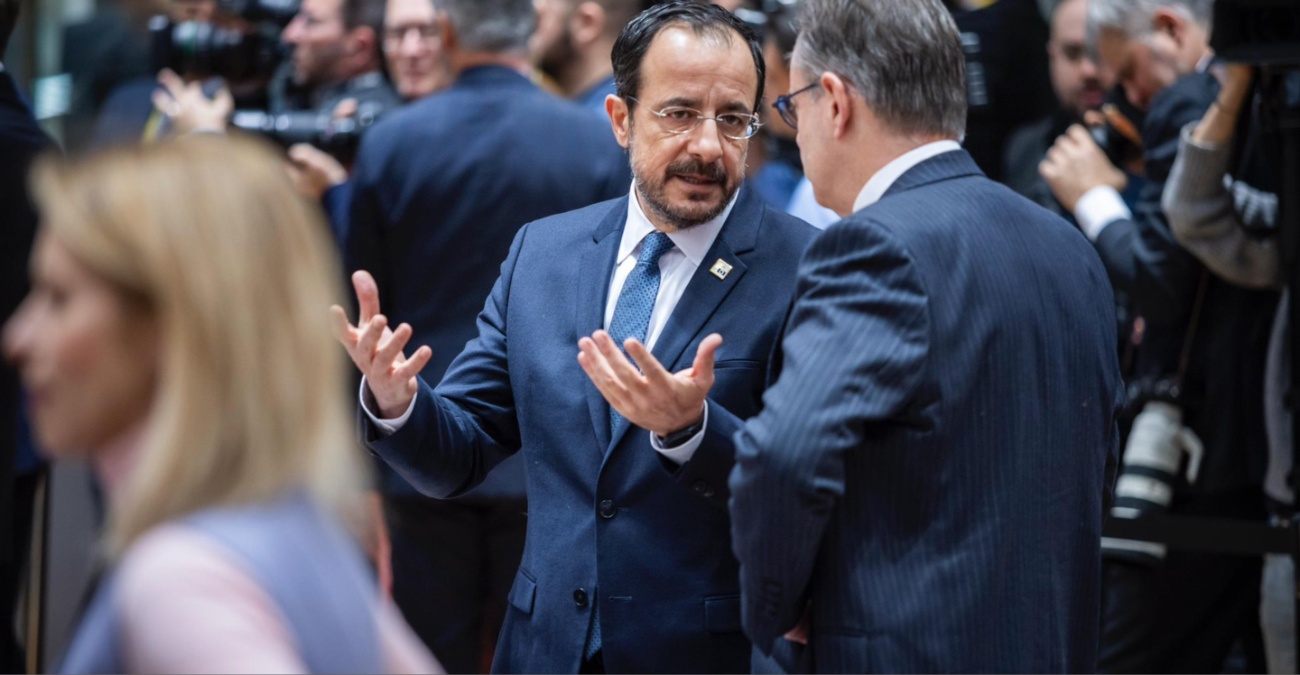 «Χρήματα σήμερα ή αίμα αύριο»: Θρίλερ στις Βρυξέλλες για τη βοήθεια στην Ουκρανία με παγωμένα ρωσικά κεφάλαια, «plan B» εάν δεν πειστεί το Βέλγιο