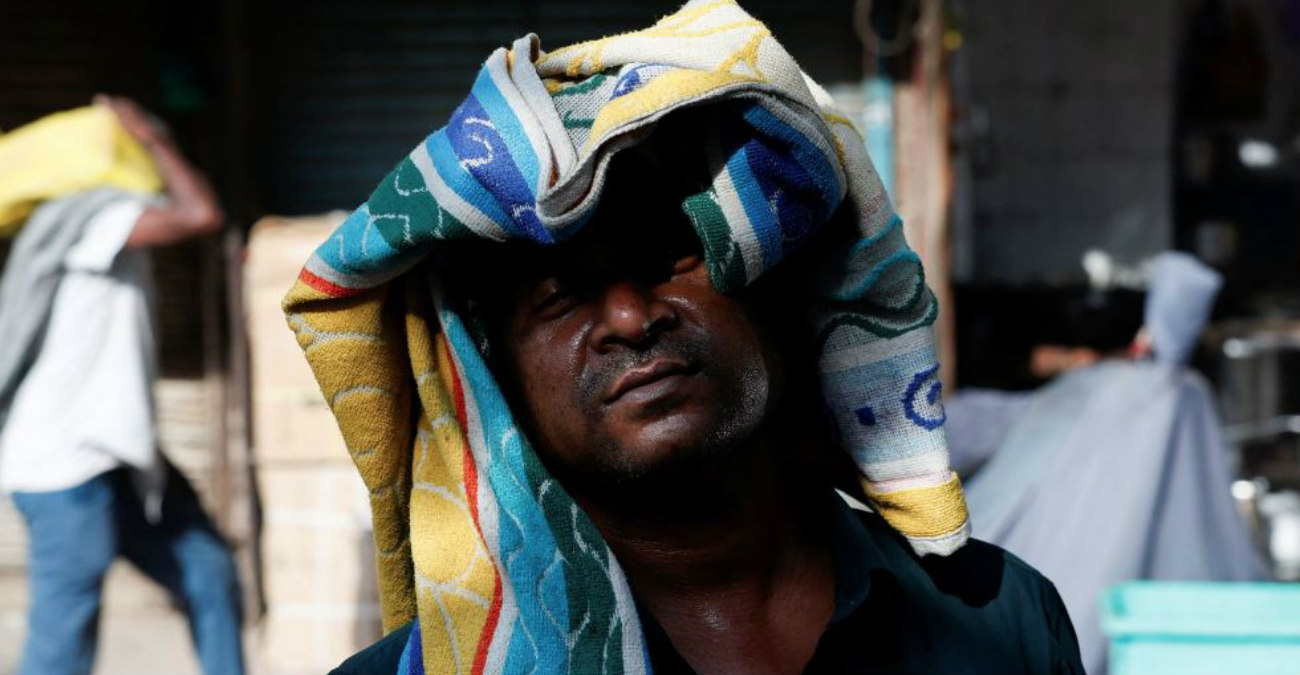 Ρεκόρ θερμοκρασίας στο Νέο Δελχί – Ενας νεκρός λόγω καύσωνα