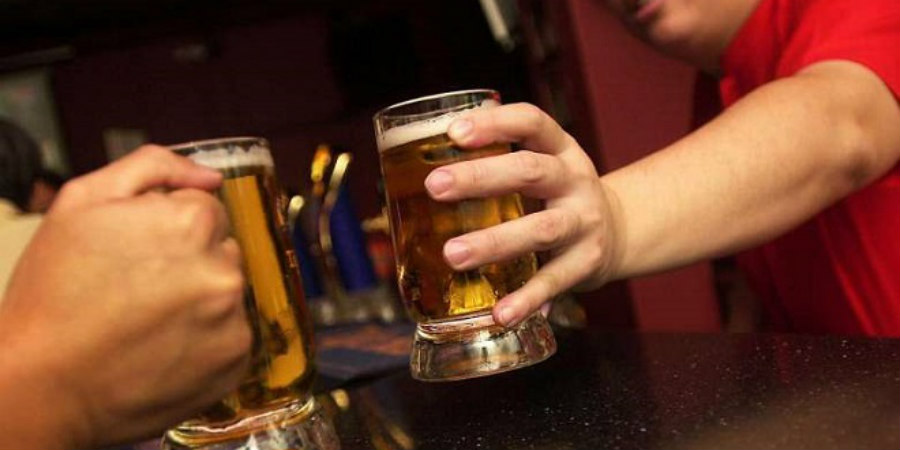 Το αλκοόλ η πιο δημοφιλής εξαρτησιογόνα ουσία ανάμεσα στους 16χρονους - Στοιχεία για την ΚΥΠΡΟ