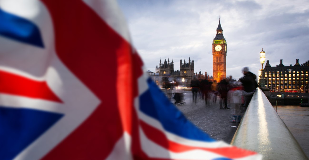 Politico: Δώρα και φιλοξενία σε 36 Βρετανούς βουλευτές πρόσφερε το Κατάρ και όλα δηλώθηκαν στη Βουλή