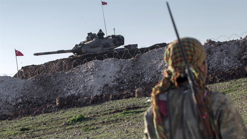 ΑΦΡΙΝ: Κηρύσσουν γενική επιστράτευση οι Κούρδοι - Συνεχίζεται η τουρκική εισβολή