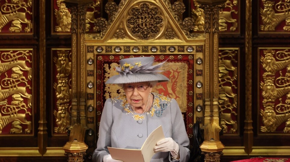 Βασίλισσα Ελισάβετ: Θα απουσιάζει από την έναρξη των εργασιών του βρετανικού κοινοβουλίου, για λόγους υγείας